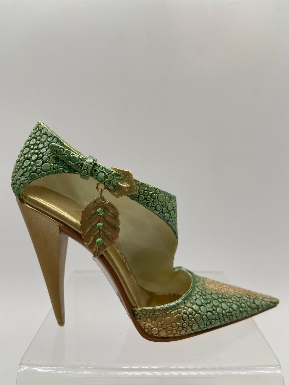 Just The Right Shoe by Raine Power Play Miniature Shoe Figurine Collectible